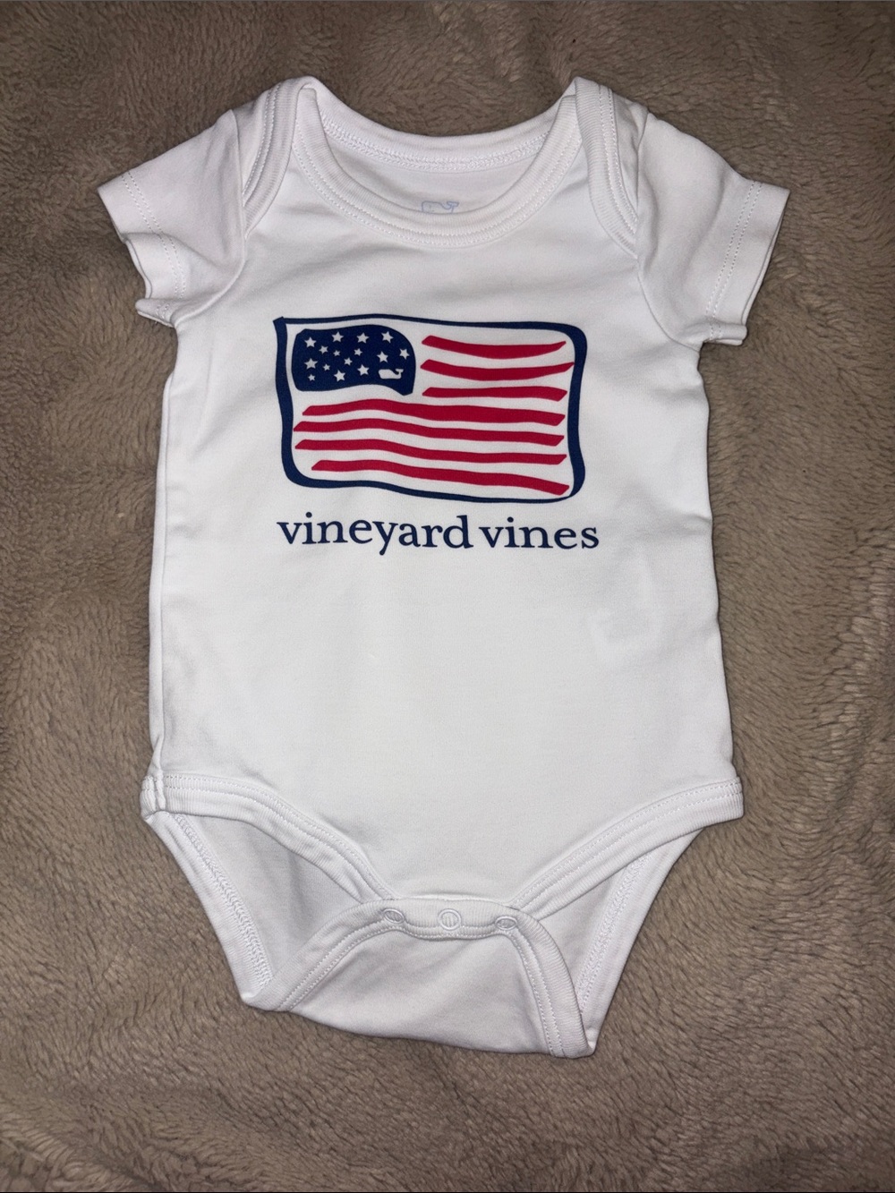 Vineyard Vines Short-Sleeve Baby Graphic Bodysuit, 3-6 mo
